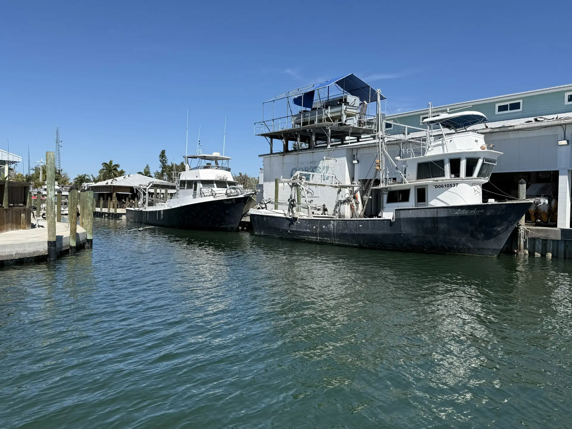 Pulling up to Cortez Kitchen by boat