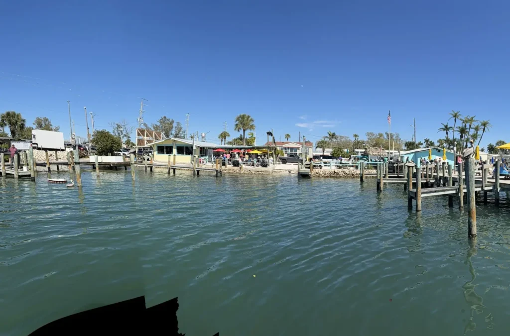 Anna Maria Island Boat Rentals popular Dock and Dine location. Boats can pull up to the dock to relax.